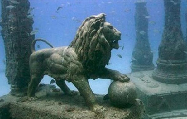 Heracleion-Lion1-600x382