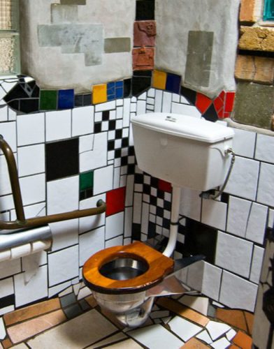 Hundertwasser-Public-Toilets-in-Kawakawa-e1323702401135
