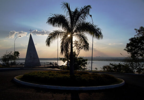 Santuário_Dom_Bosco_Brasília_panoramic_inner_view