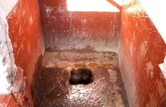 Toilet-in-an-orphanage-e1321540437560