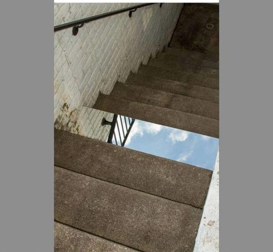 Mirror+prank_284d7e_5532943