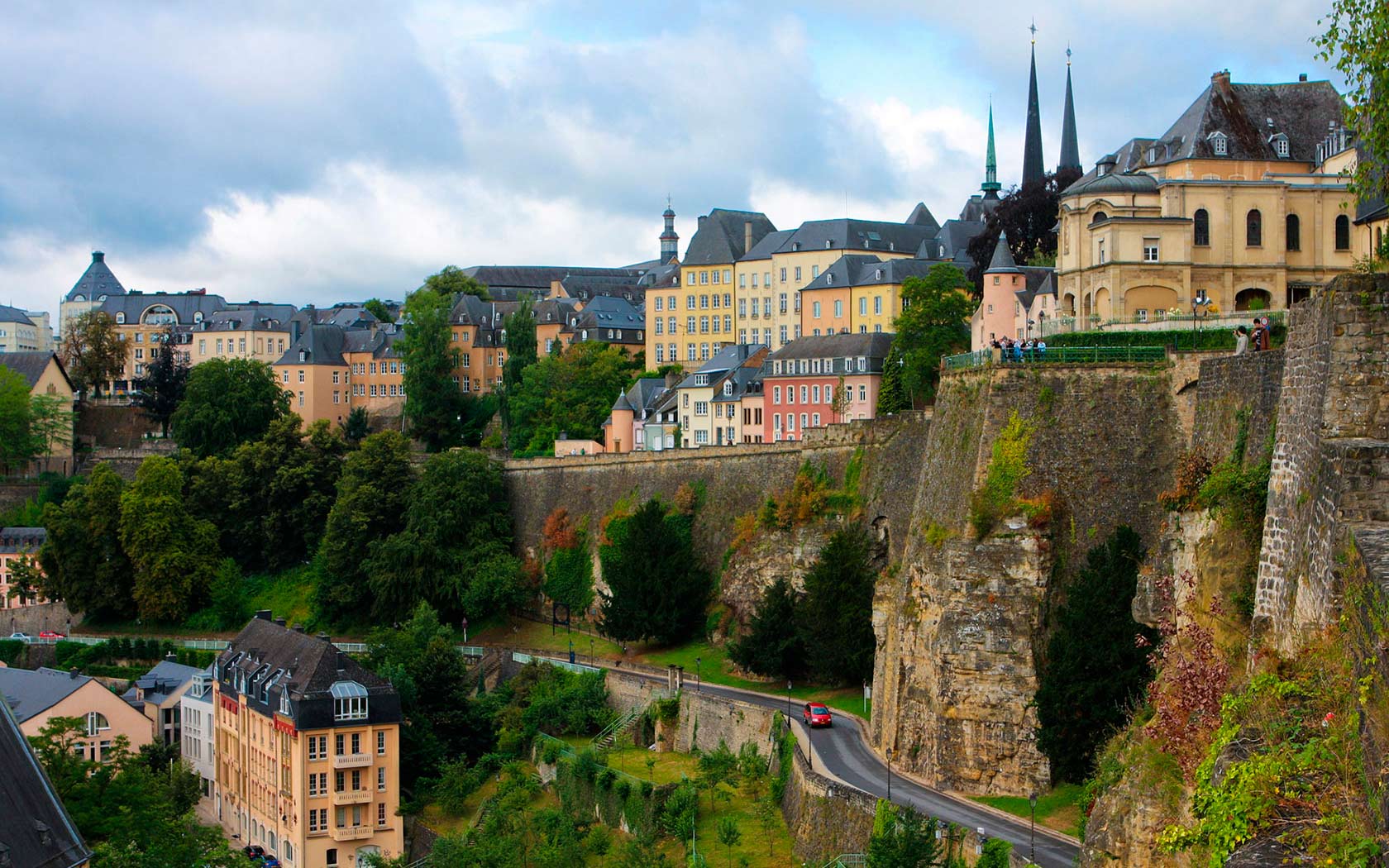luxemburgo_istock_000011647431medium