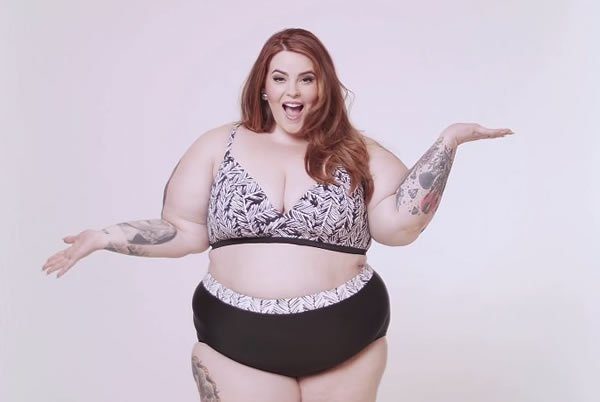 a99455_model_6-plus-size