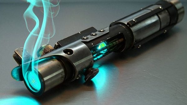 sabre-de-luz