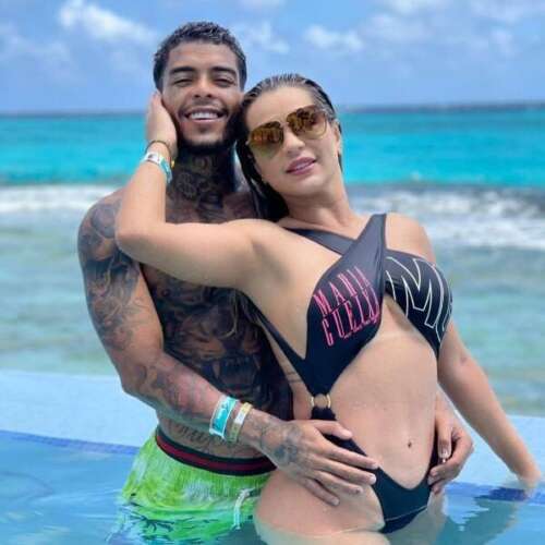 Deolane e Kevin em Dubai