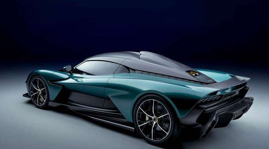 Aston Martin Valhalla