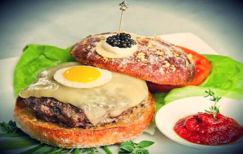 Coisas que só milionários compram - Le Burger Extravagant