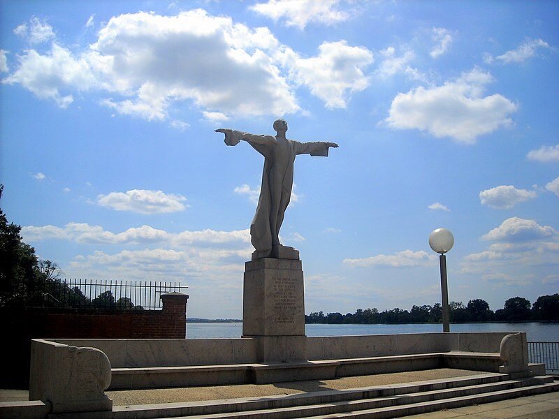 Fatos surpreendentes sobre o Titanic memorial