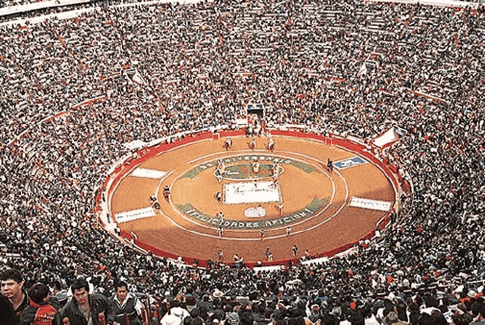 Monumental Plaza de Toros, touradas