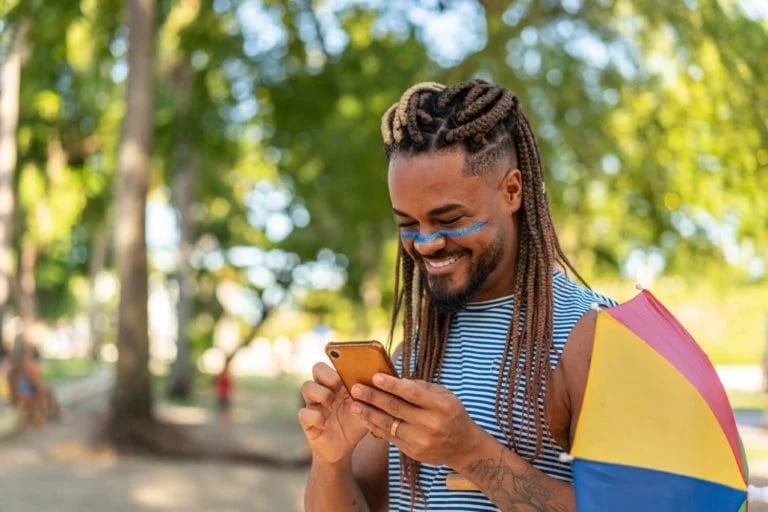 Golpes virtuais no carnaval: saiba como se prevenir – Fatos Desconhecidos