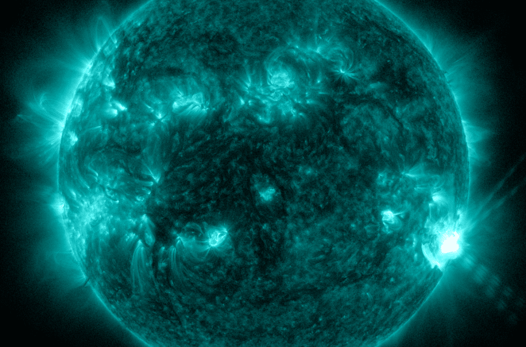 Explosão solar mais poderosa até o momento, em cor azul