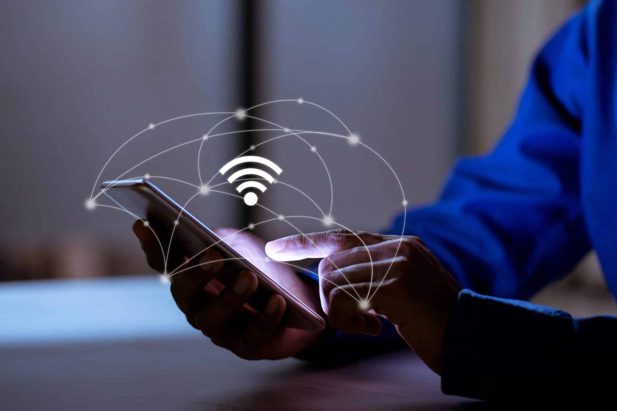 especialistas recomendam desligar wi-fi ao sair de casa por segurança e economia